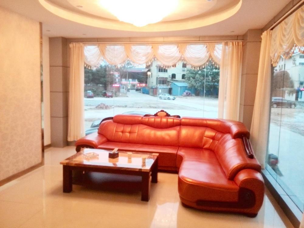Guilin Tianyi Business Hotel エクステリア 写真